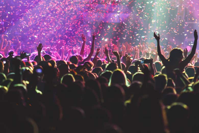 Fiesta en una discoteca de Varsovia