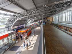 Interior del Aeropuerto de Varsovia Modlin