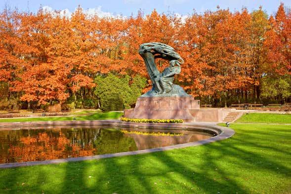 Tour por Varsovia + Parque Real Lazienki